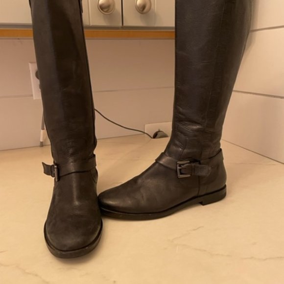 Boots - Picture 3 of 3